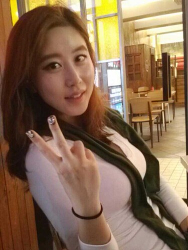Koreanischer Chesterkoong Creampie gefickt hübsches Mädchen